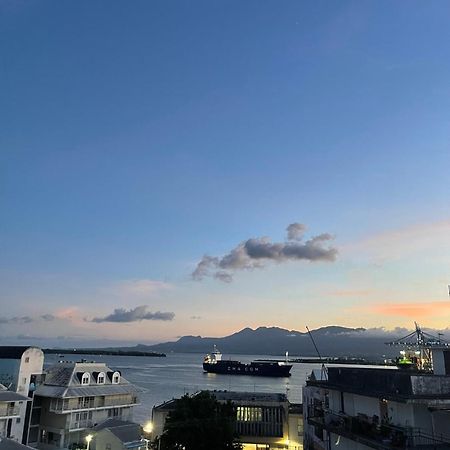 Penthouse Seaside 10 Min Port, Croisiere Et Aeroport Apartment Pointe-a-Pitre  Exterior photo